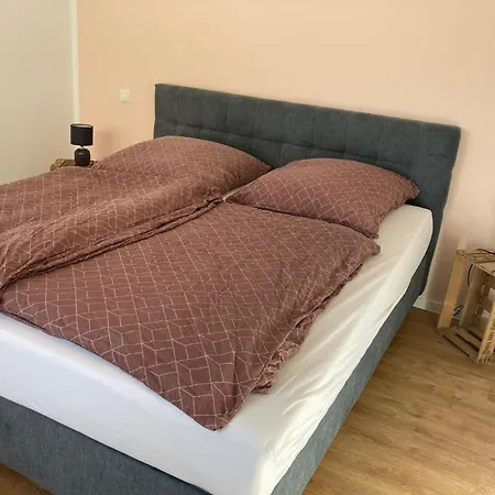 Im Weingut Jens Griebel *